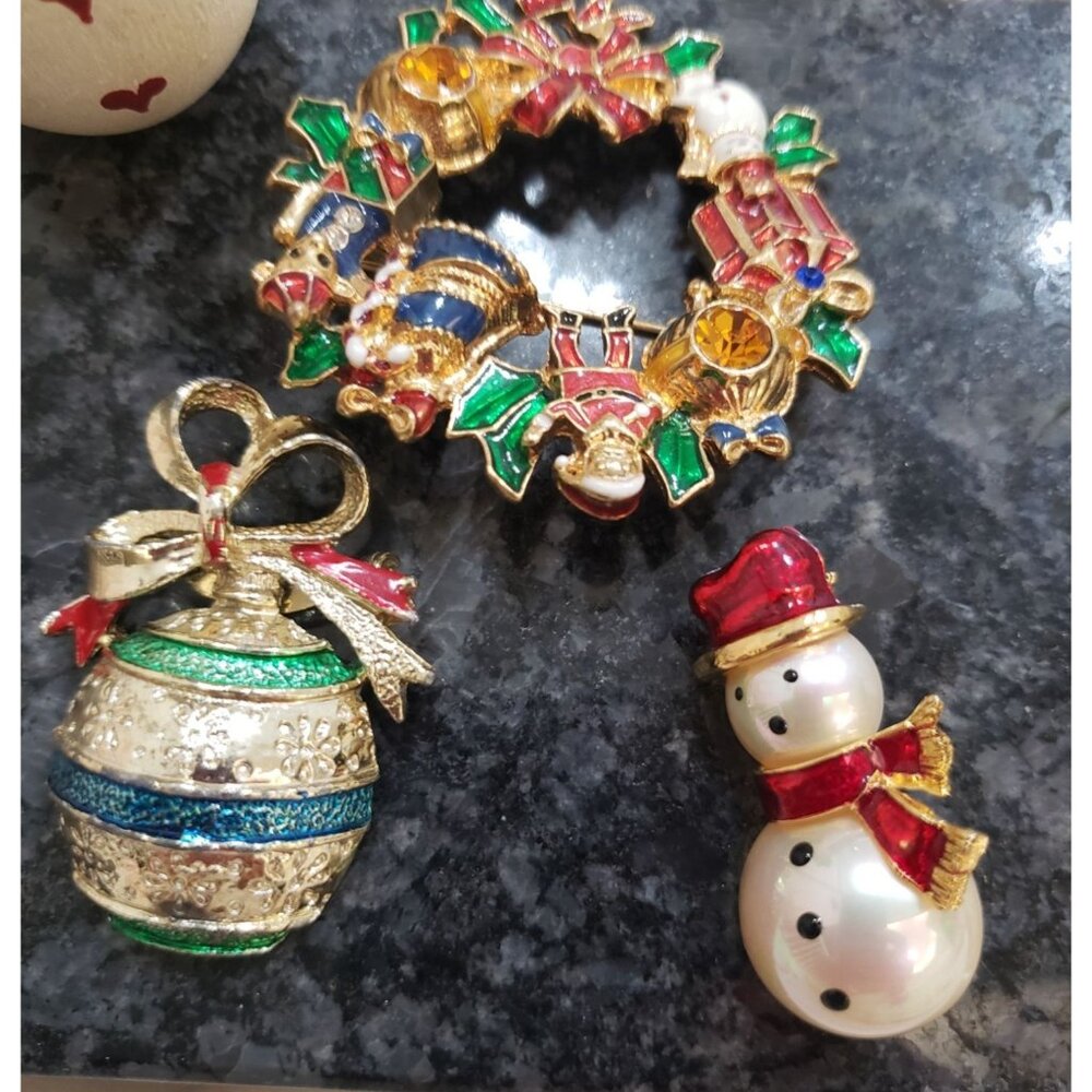 Vintage Christmas Brooch Lot of Three  Wreath Ornament & Snowman Gold Sparkle